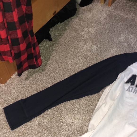 Authentic Aeropostale jersey Sold from store with distressed condition - Picture 6 of 7